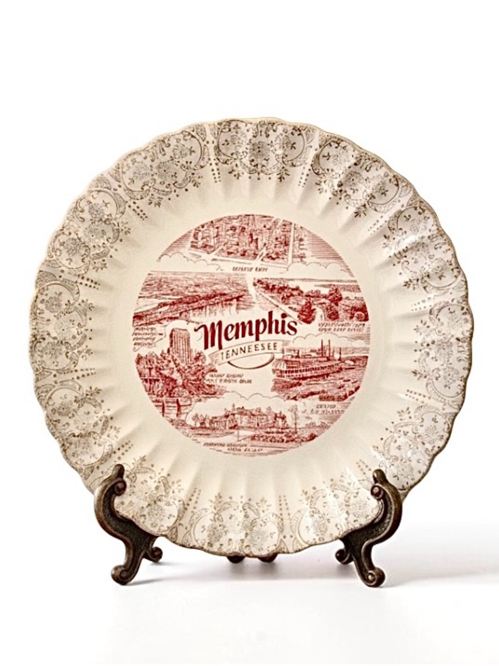 Vintage Collector Memphis Tennessee Plate Red Transferware Gold Border
